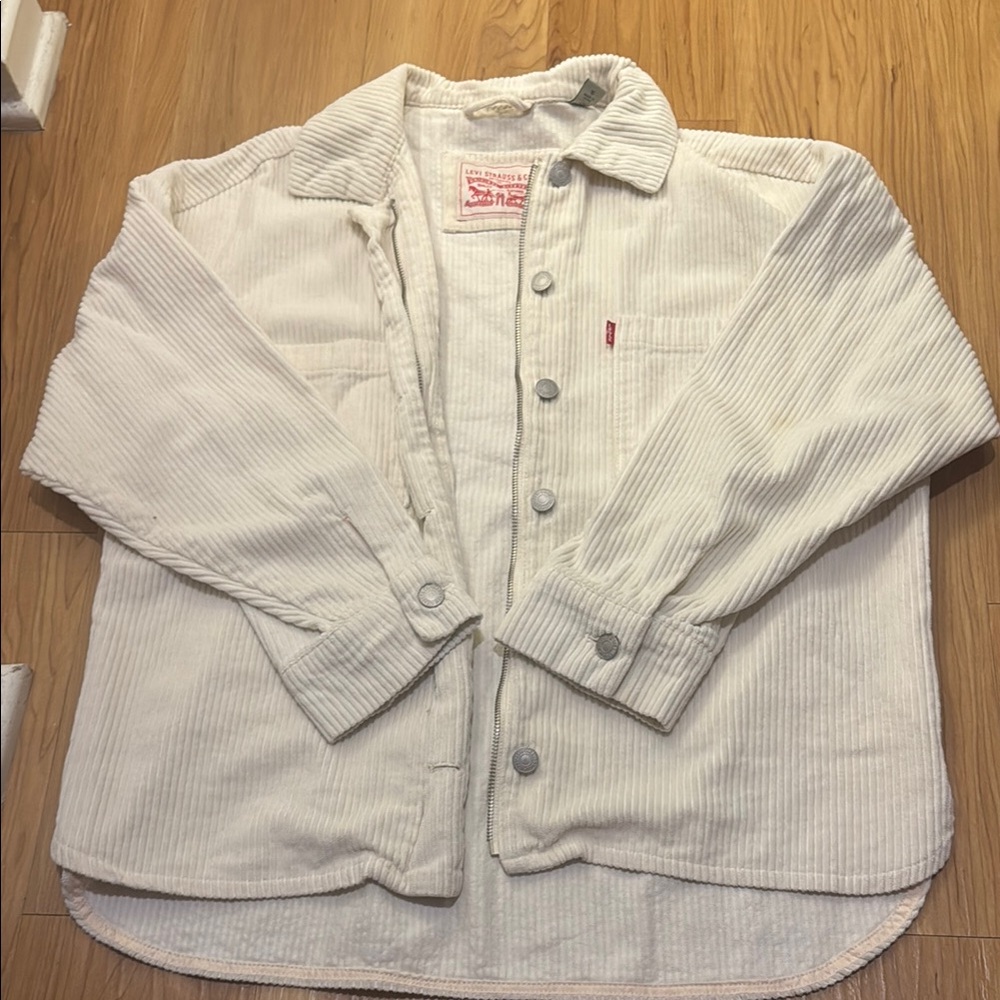 Levi’s Corduroy Button-Up Jacket